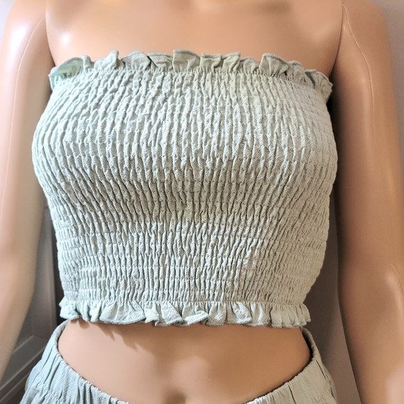 Light Green 2-piece Set - Picture 3 of 4